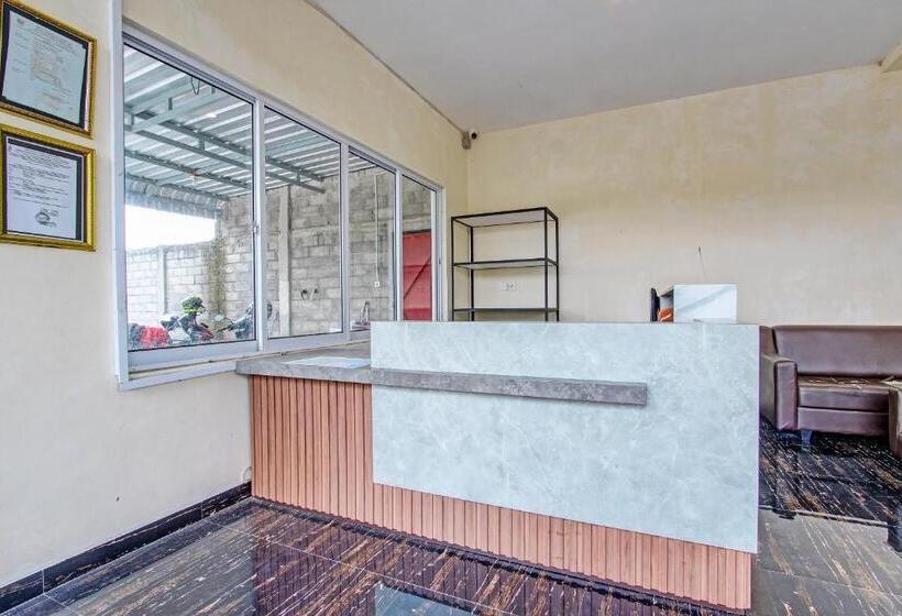 Spot On 91709 Aster Hotel Syariah