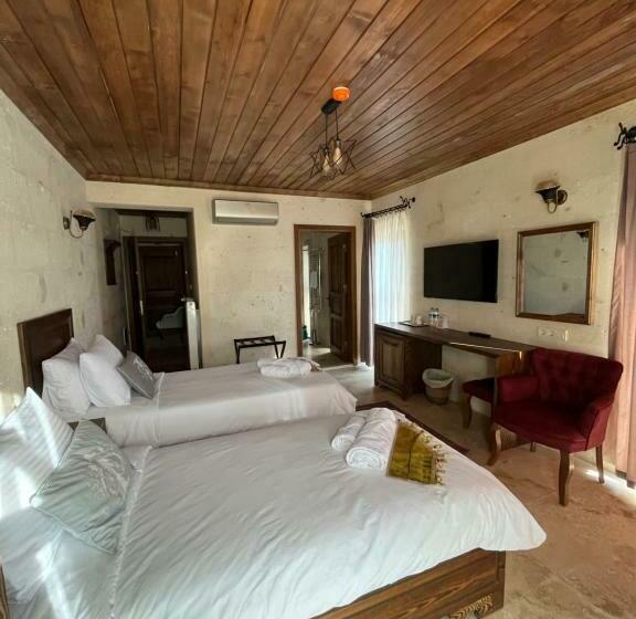 בית מלון כפרי Uchi Cappadocia