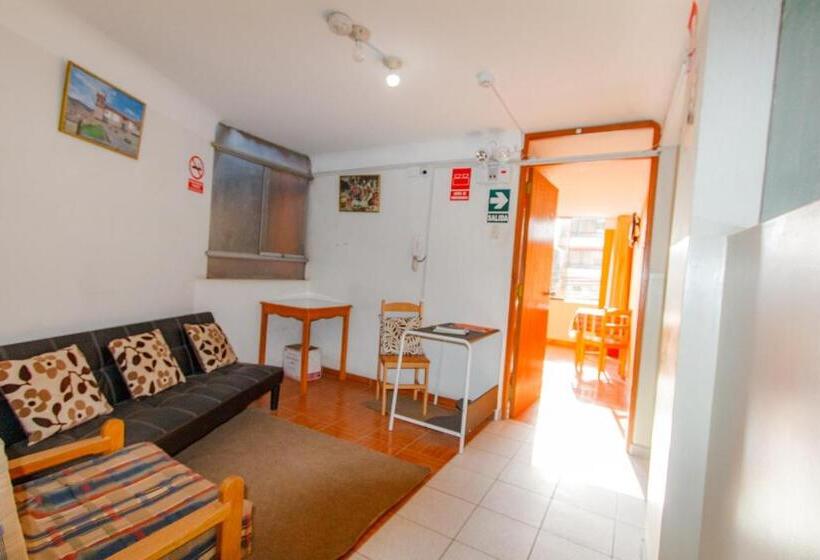 بنسيون T Ika Guest House