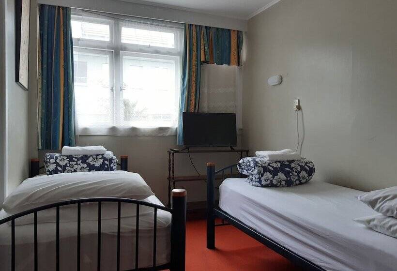 הוסטל Ariki Backpackers