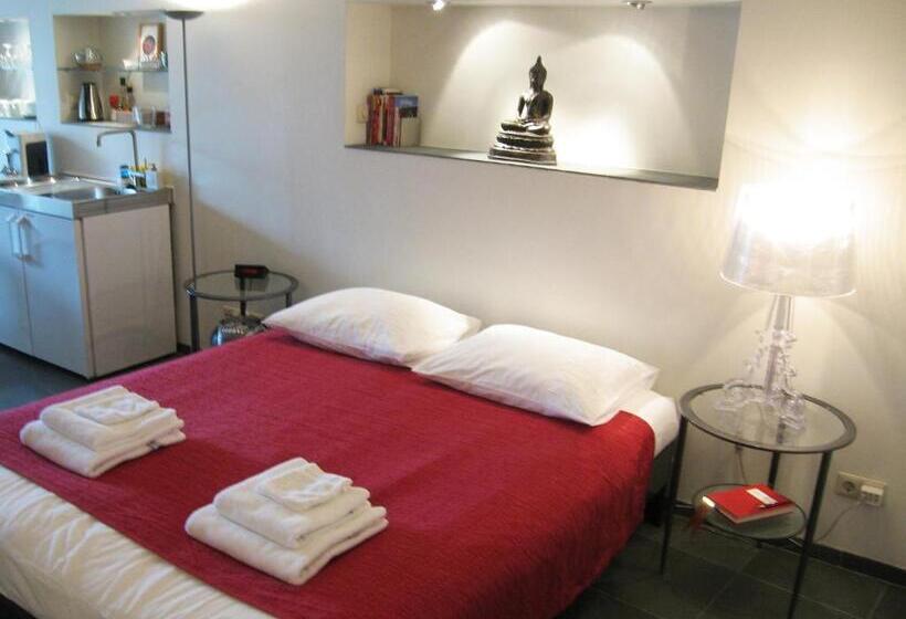 Amsterdam Canal Guest Apartment