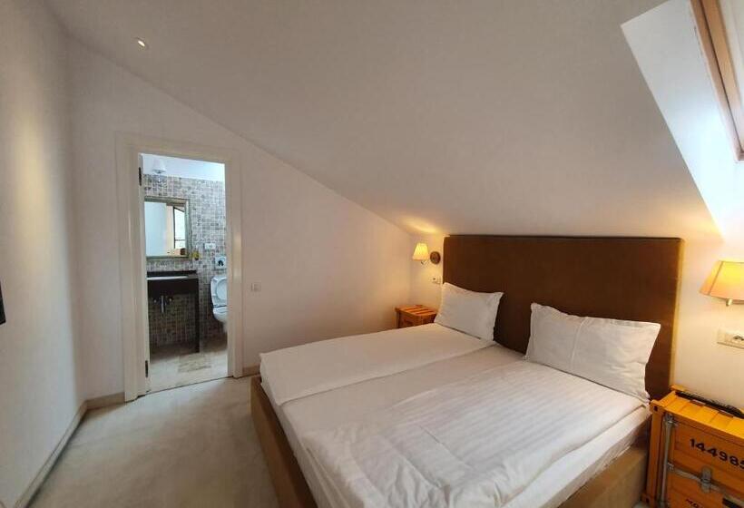 Apart Hotel Vlad Tepes