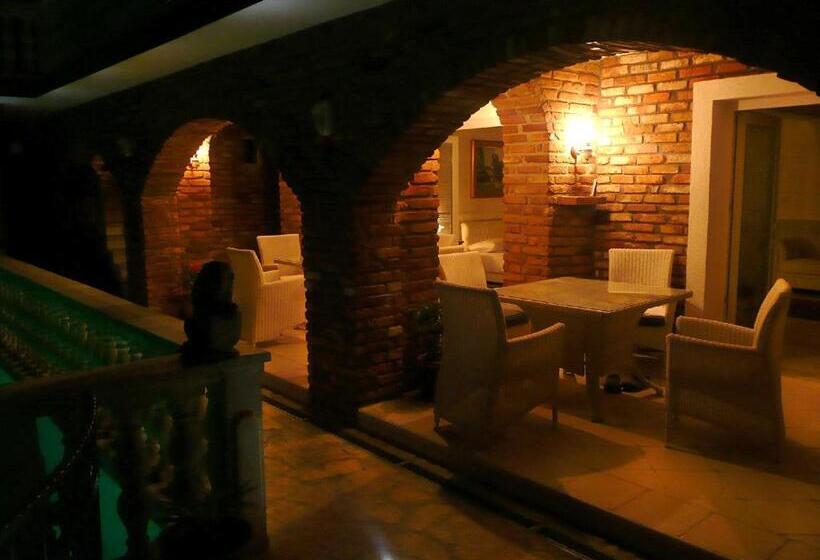 تختخواب و صبحانه Casa Oasa