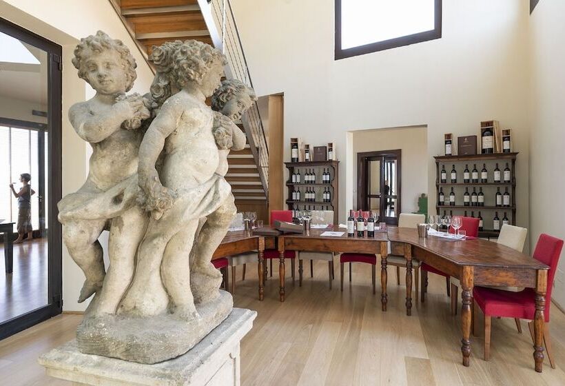Castello Di Fonterutoli Wine Resort