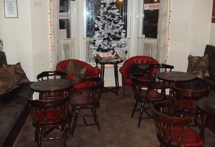 Fern Villa Hotel   Albert Road