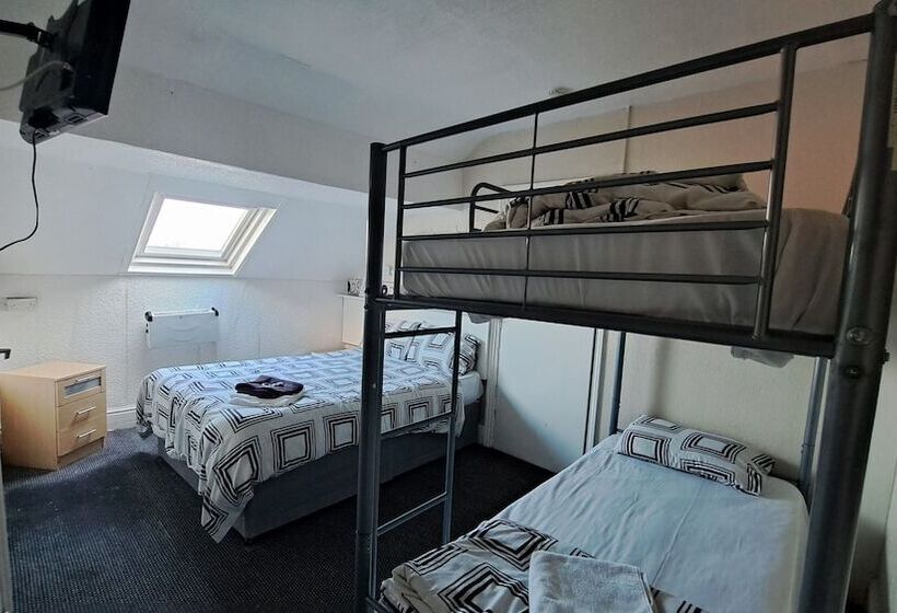 Fern Villa Hotel   Albert Road