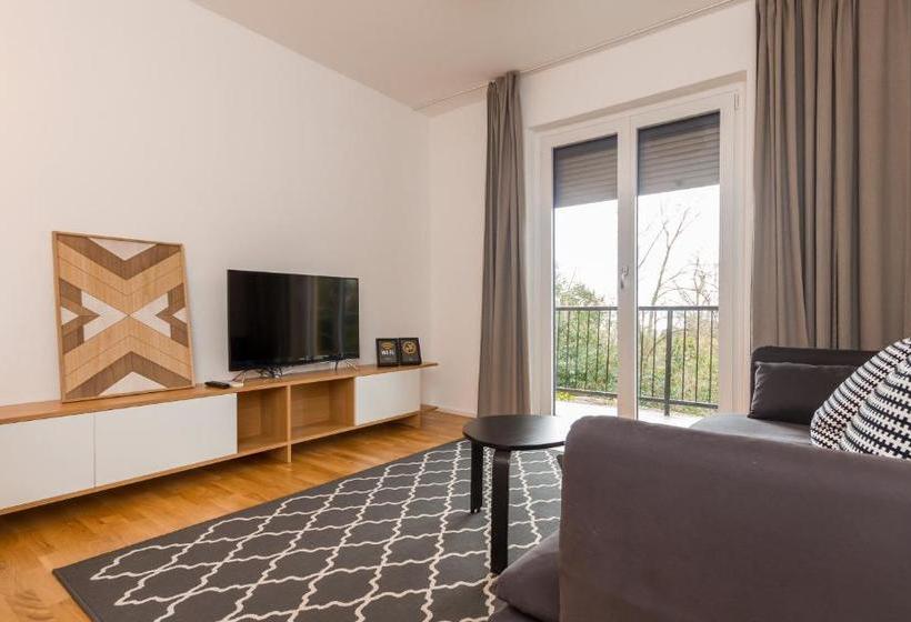 Forgotten Garden Apartments And Rooms