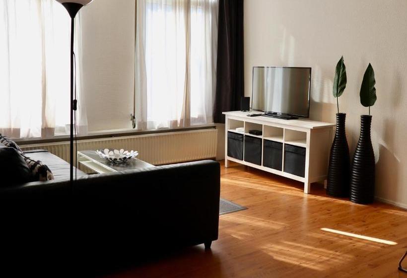 Frankendael Apartments