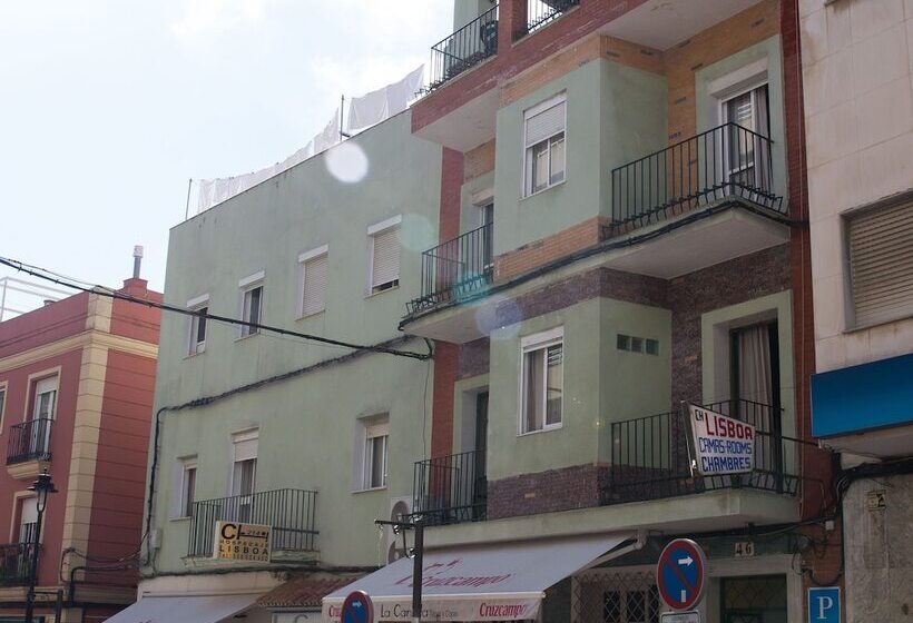 簡易ホテル Hospedaje Lisboa Algeciras