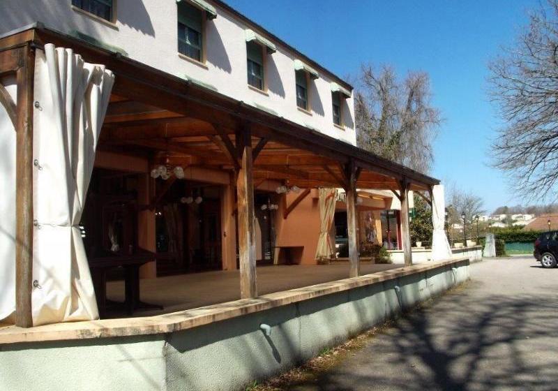 Отель A La Residence