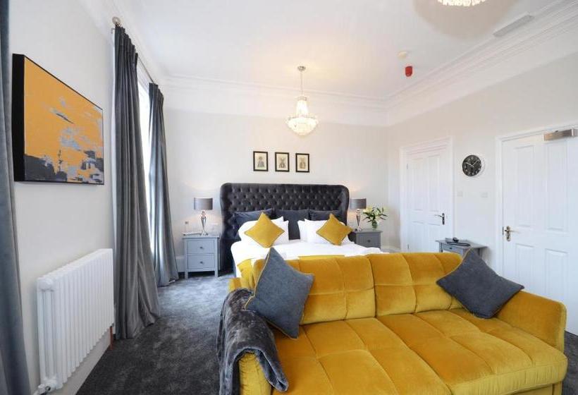 בית מלון כפרי Airden House