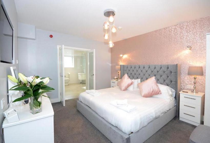 בית מלון כפרי Airden House