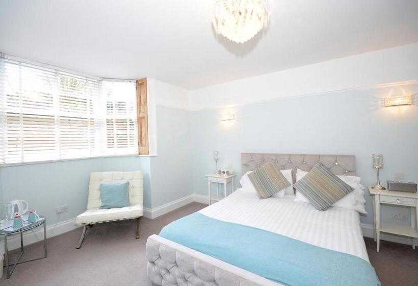 בית מלון כפרי Airden House