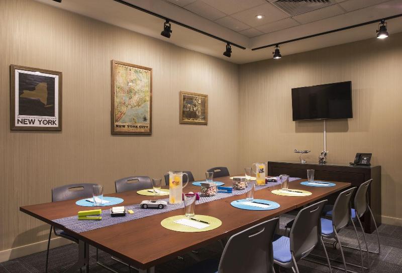 酒店 Aloft Manhattan Downtown Financial District