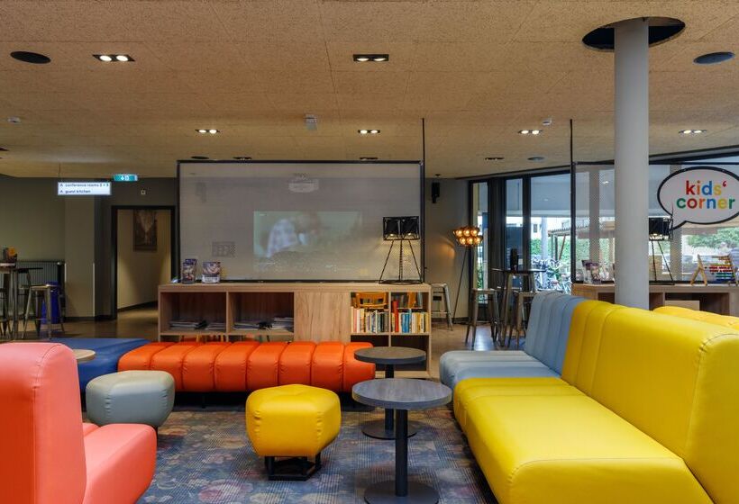 ホテル a&o Amsterdam Zuidoost