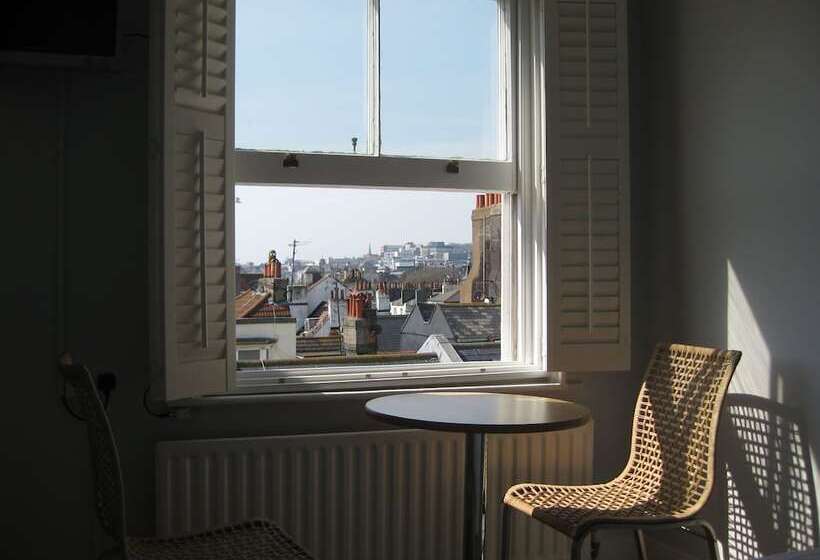 Отель Aquarium Guest House