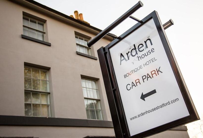 ホテル Arden House