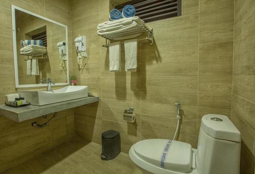 בית מלון כפרי Avenra Beach Hikkaduwa