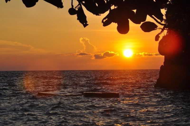 فندق Balinghai Beach Resort