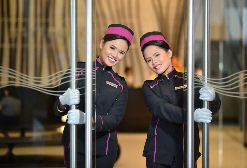 Bayfront Hotel Cebu North Reclamation