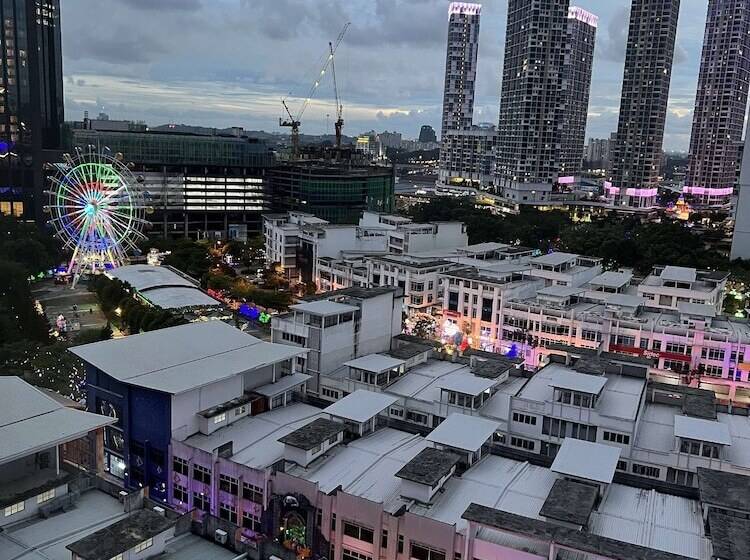 호텔 I City Trademark Collection By Wyndham