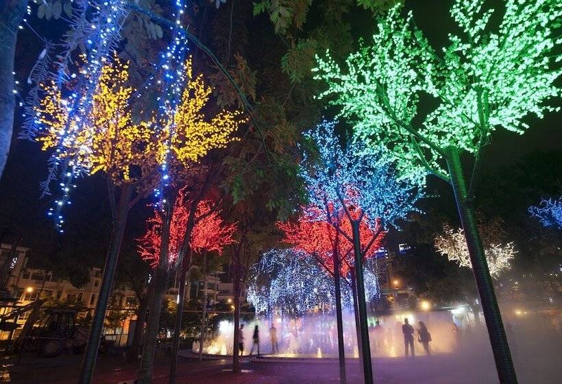 호텔 I City Trademark Collection By Wyndham