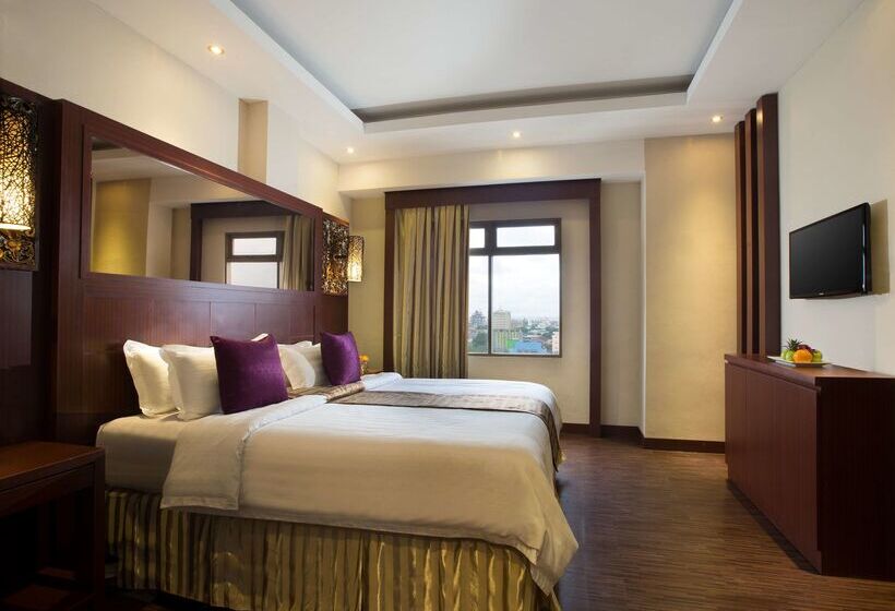 ホテル Best Western Plus Makassar Beach