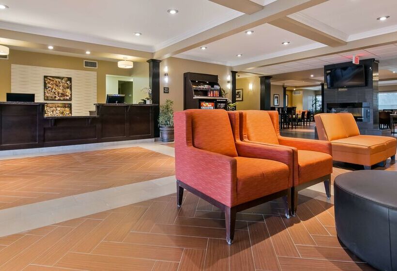 Best Western Plus Peace River Hotel & Suites