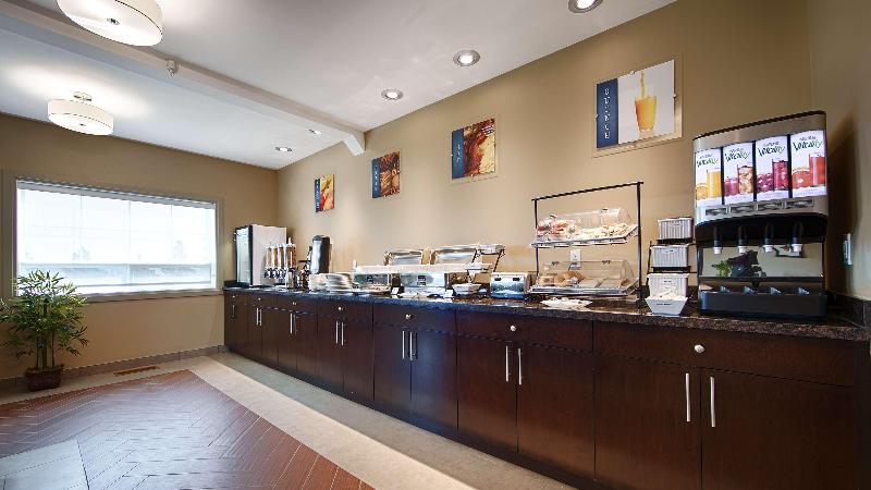 Best Western Plus Peace River Hotel & Suites