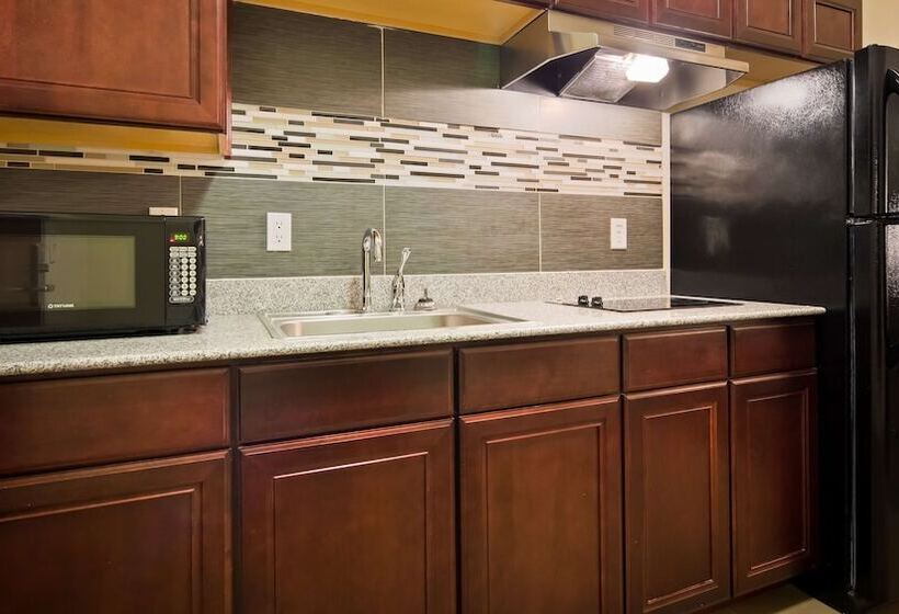 فندق Best Western Plus Pratt