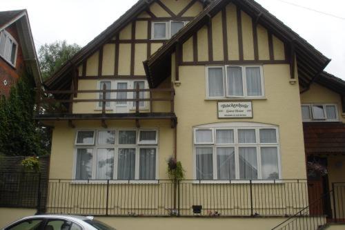 فندق Brackenhurst Guesthouse