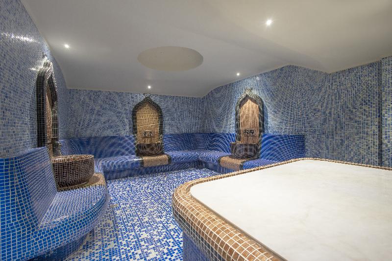 هتل Bushi Resort & Spa