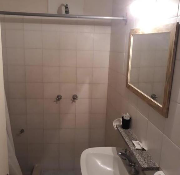 בית מלון כפרי Cadoro