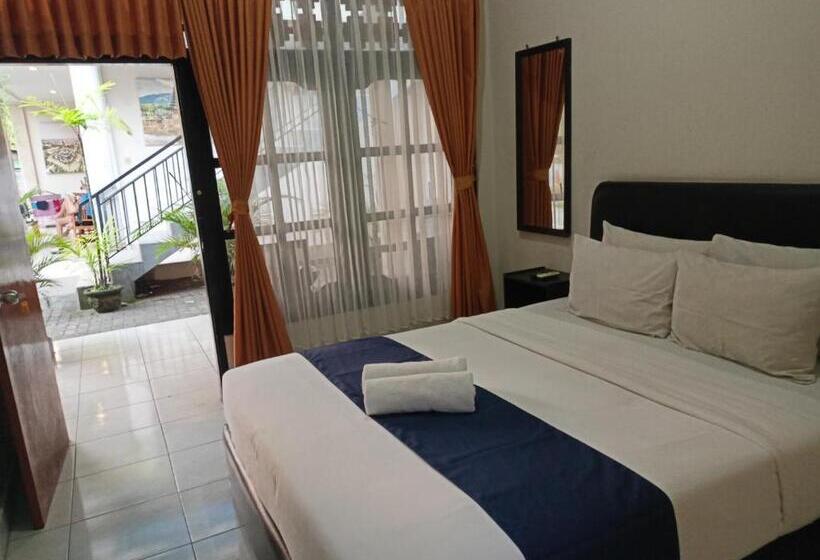 酒店 Catur Adi Putra