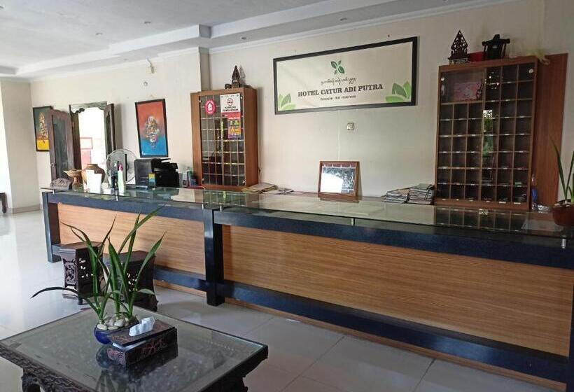호텔 Catur Adi Putra