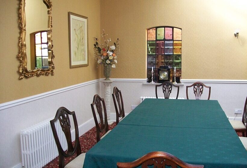 בית מלון כפרי Chapel House