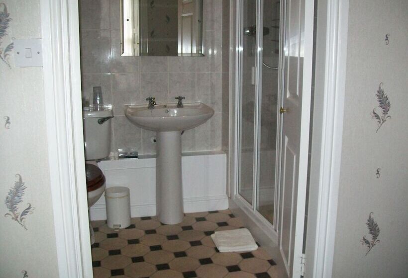 בית מלון כפרי Chapel House