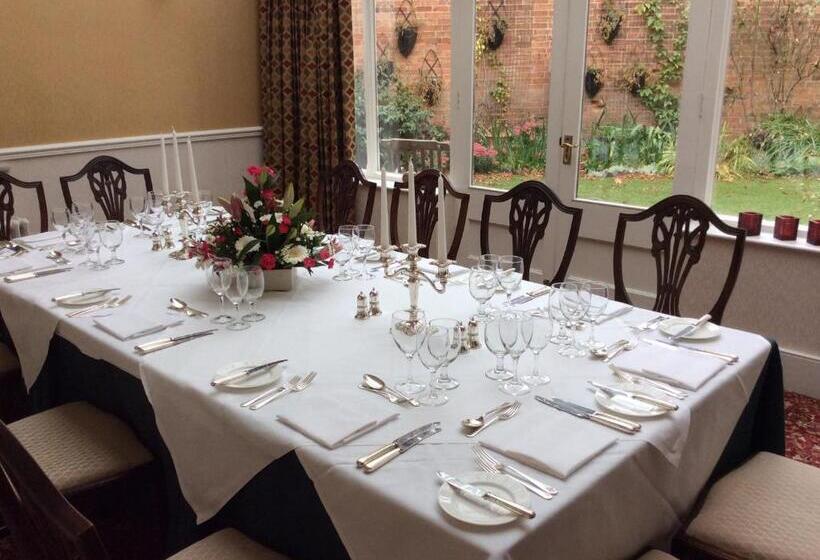 בית מלון כפרי Chapel House