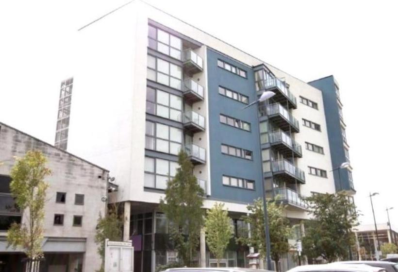 City Apartments Milton Keynes - Theatre District