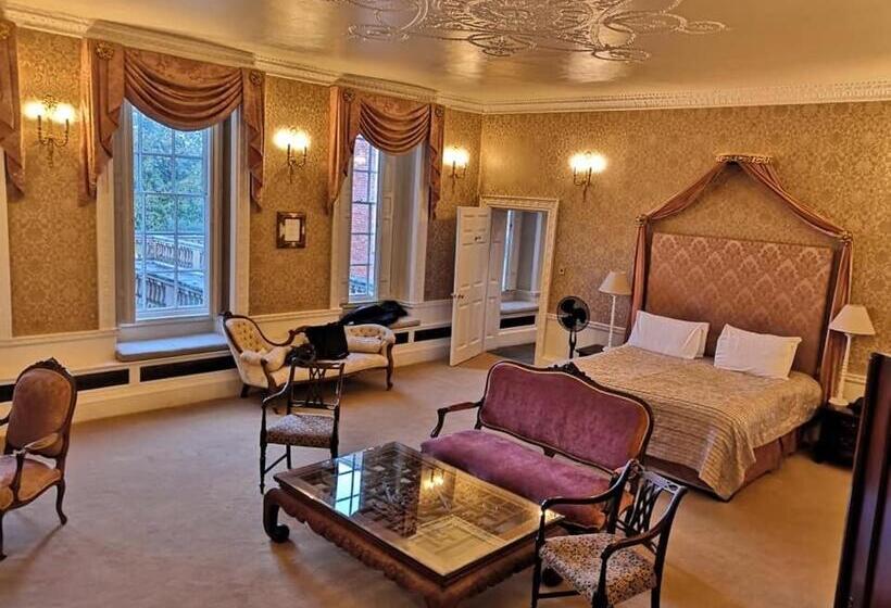 Отель Colwick Hall