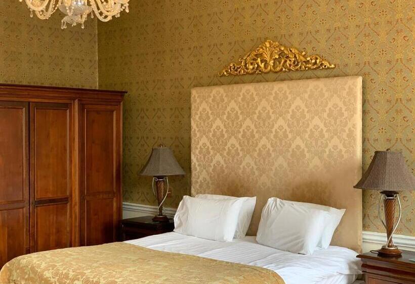 Отель Colwick Hall