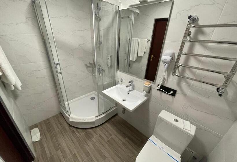 هتل Complex Ukraine