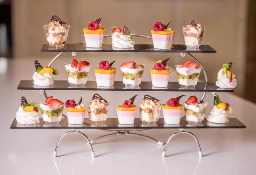 בית מלון כפרי Desilva Premium Opole