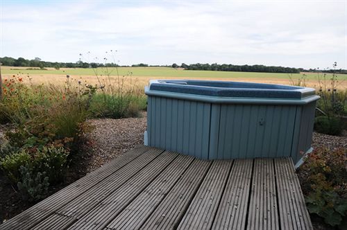 Отель Elvey Farm