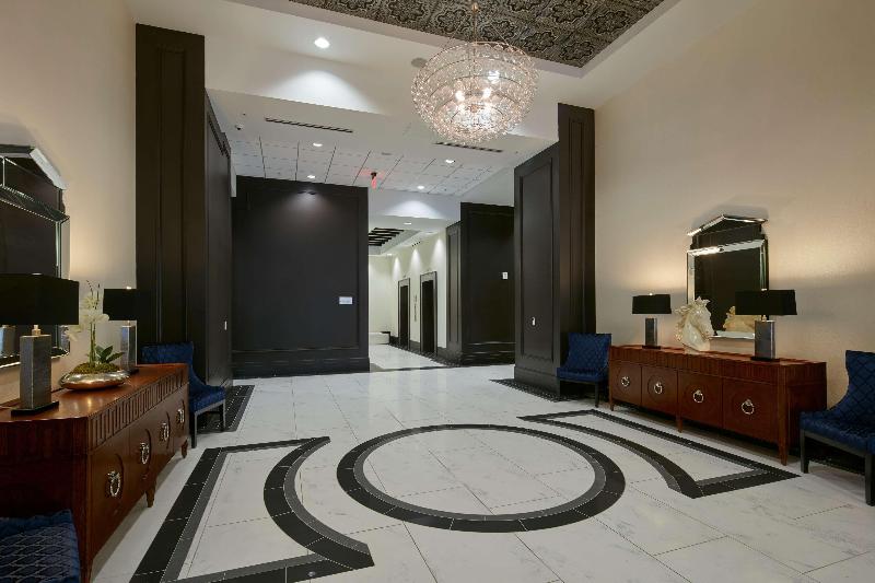 هتل Embassy Suites Louisville Downtown