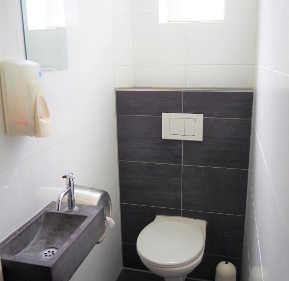 هتل Euphemia Budget Old City Canal Zone