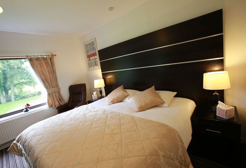 Отель Ewenny Farm Guest House