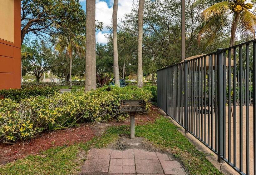 호텔 Extended Stay America Suites  Fort Lauderdale  Plantation