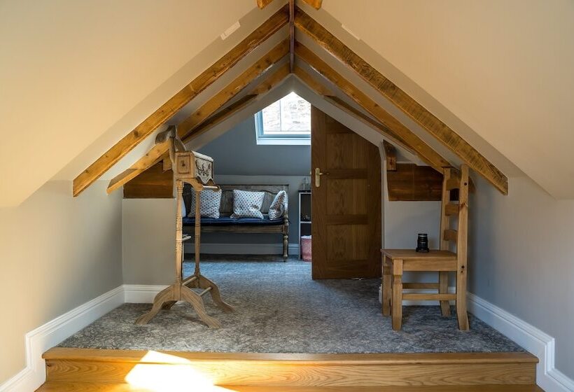 ホテル Farnley Tower Guesthouse