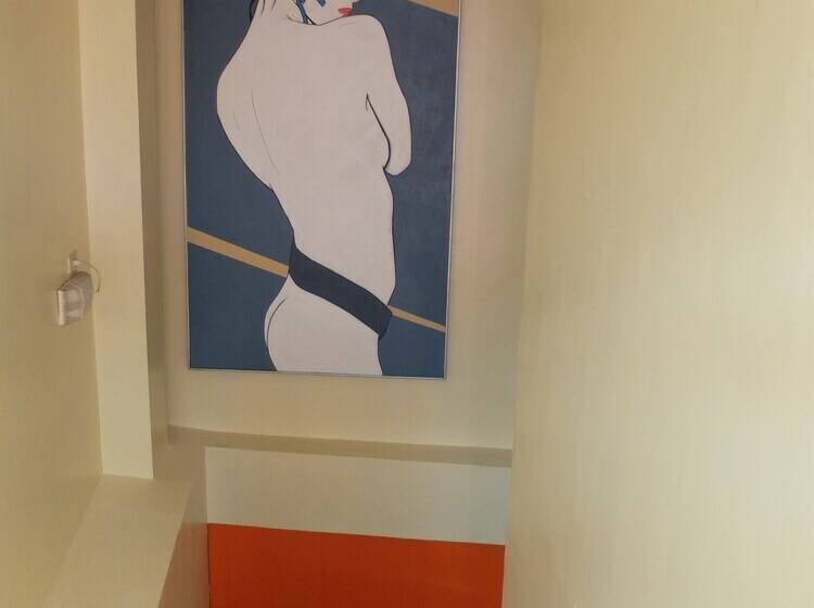 هتل Fields Walking Street